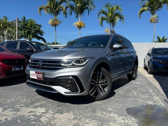 VOLKSWAGEN TIGUAN 2.0 300 TSI GASOLINA ALLSPACE R-LINE AUTOMÁTICO VOLKSWAGEN TIGUAN 2.0 300 TSI GASOLINA ALLSPACE R-LINE AUTOMÁTICO